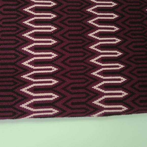 Sweater pencil skirt nwt sz. M - Picture 4 of 7